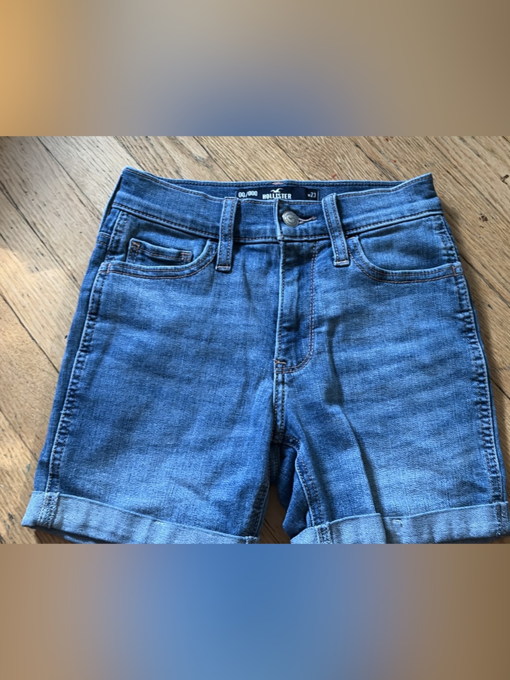 Hollister Women's Medium Blue Cropped Denim Shorts